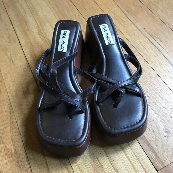 Steve Madden Shoes - Steve Madden • sandals